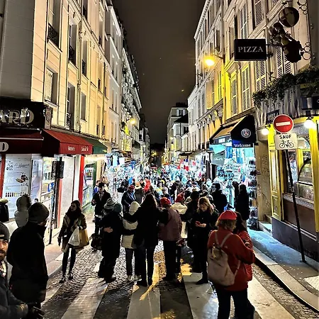 A In Heart Of Montmart Sacre Coeur Апартаменты *