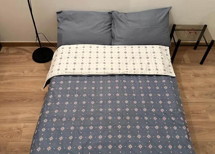 A In Heart Of Montmart Sacre Coeur *